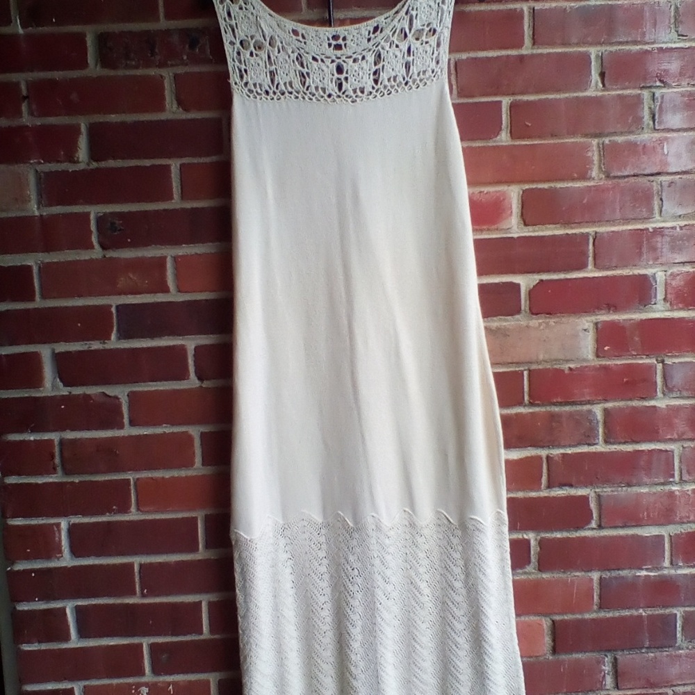 SPENCER DRESS - Picture 4 of 4